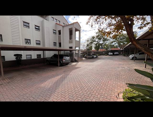 2 bed property to rent in BRYANSTON